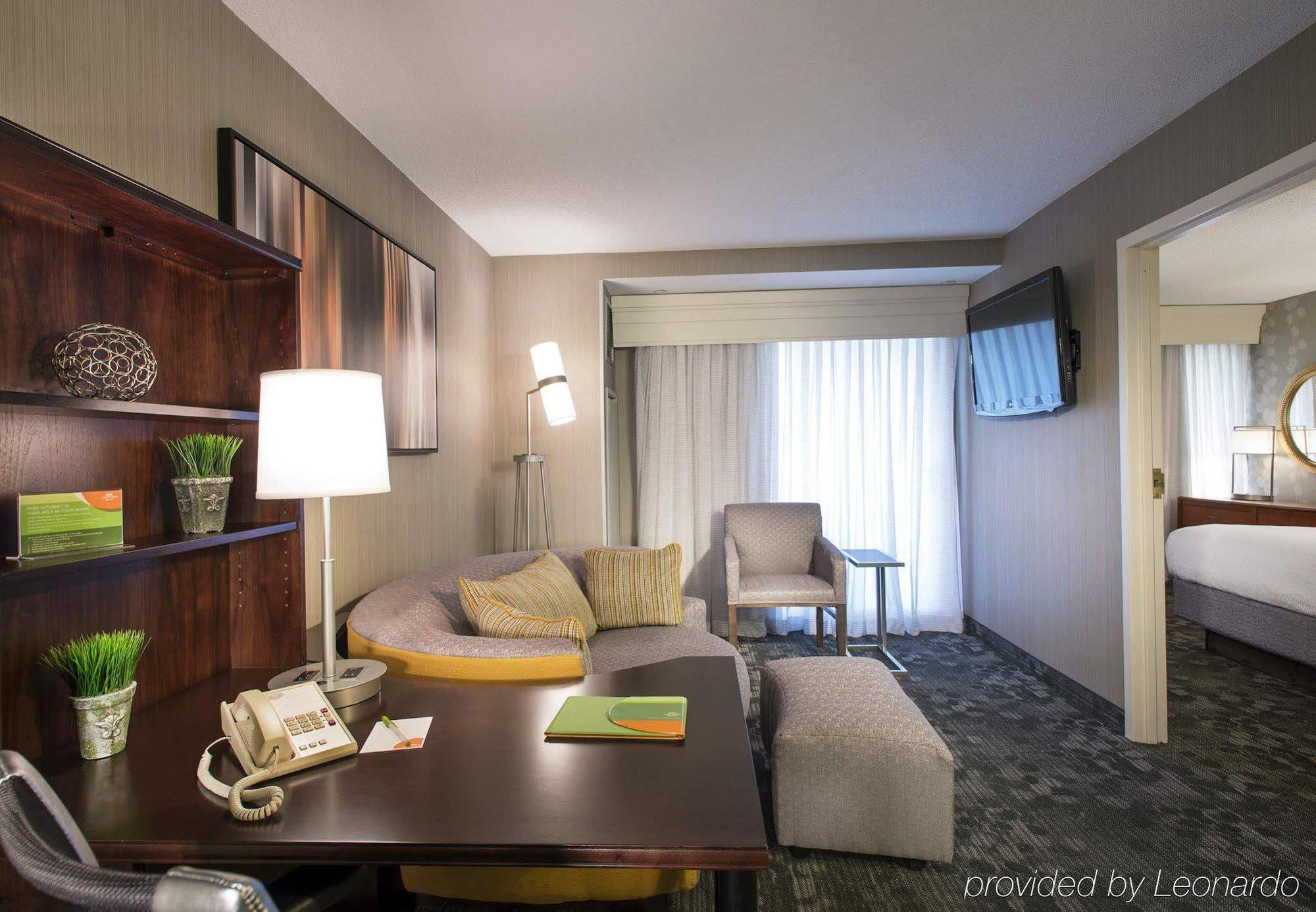 Courtyard By Marriott Tysons Mclean Hotel Tysons Corner Kültér fotó